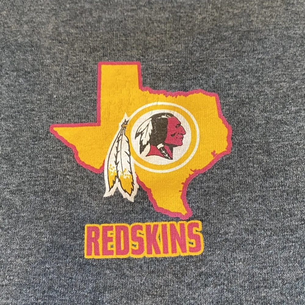 Washington Redskins Football Burgundy & Gold Fan Club T Shirt Men’s L Dallas TX - Picture 6 of 10